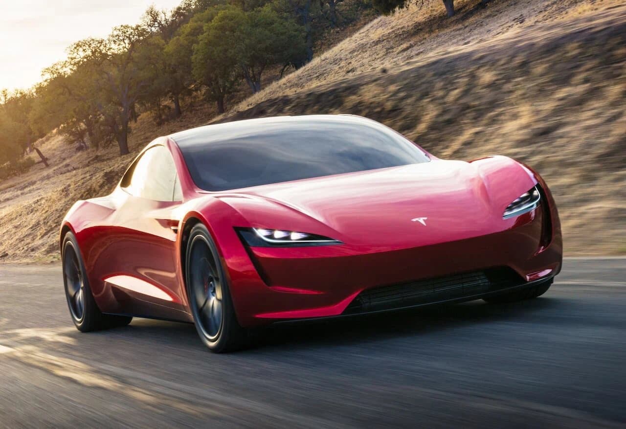 tesla-yeni-nesil-roadster-i-artiq-gelen-il-satisa-cixara-biler