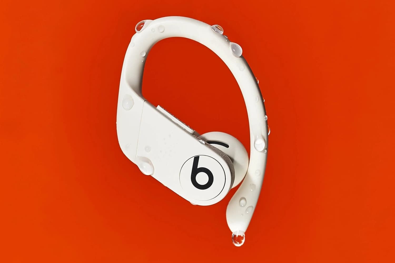 apple-sirketi-powerbeats-pro-2-naqilsiz-qulaqligini-satisa-cixartmaga-hazirlasir