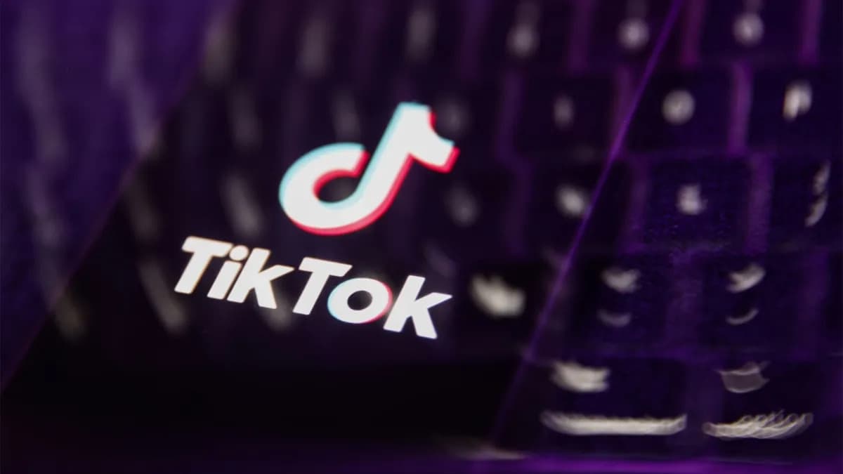 tiktok-planetimizin-atmosferini-en-cox-cirklendiren-sosial-sebekedir